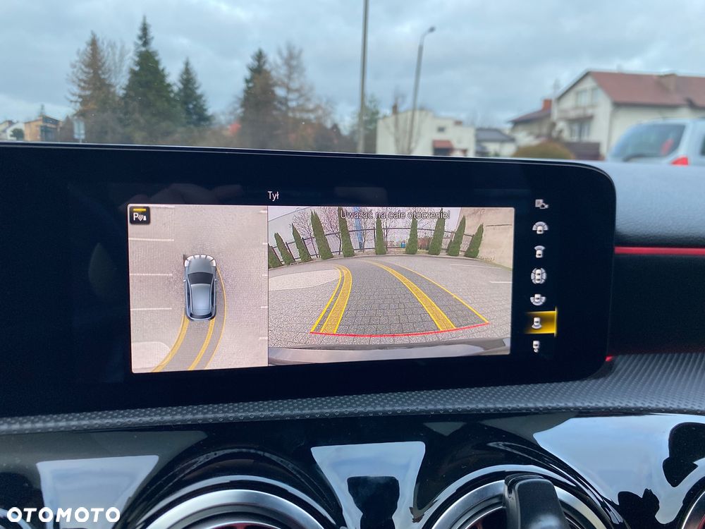 Mercedes-Benz Klasa A ver-200-d-8g--dct-amg-line - 26