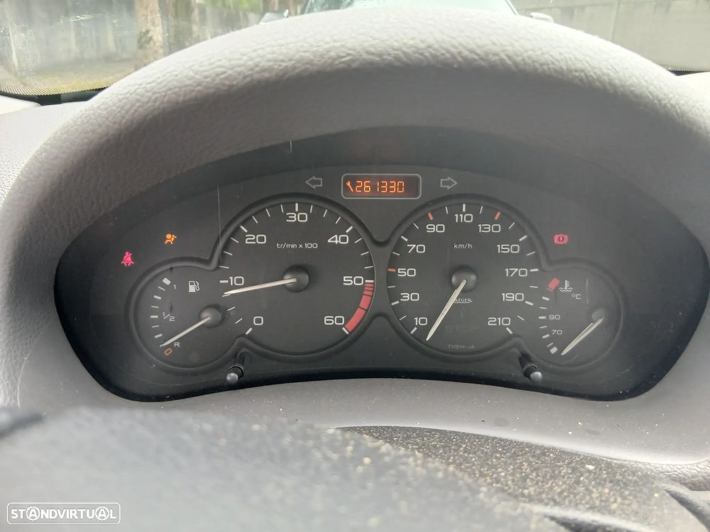 Peugeot 206 1.4 HDi XT - 6