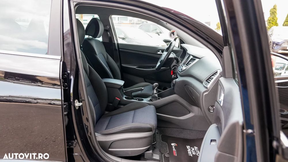 Hyundai Tucson 2.0 CRDI 2WD Style - 26