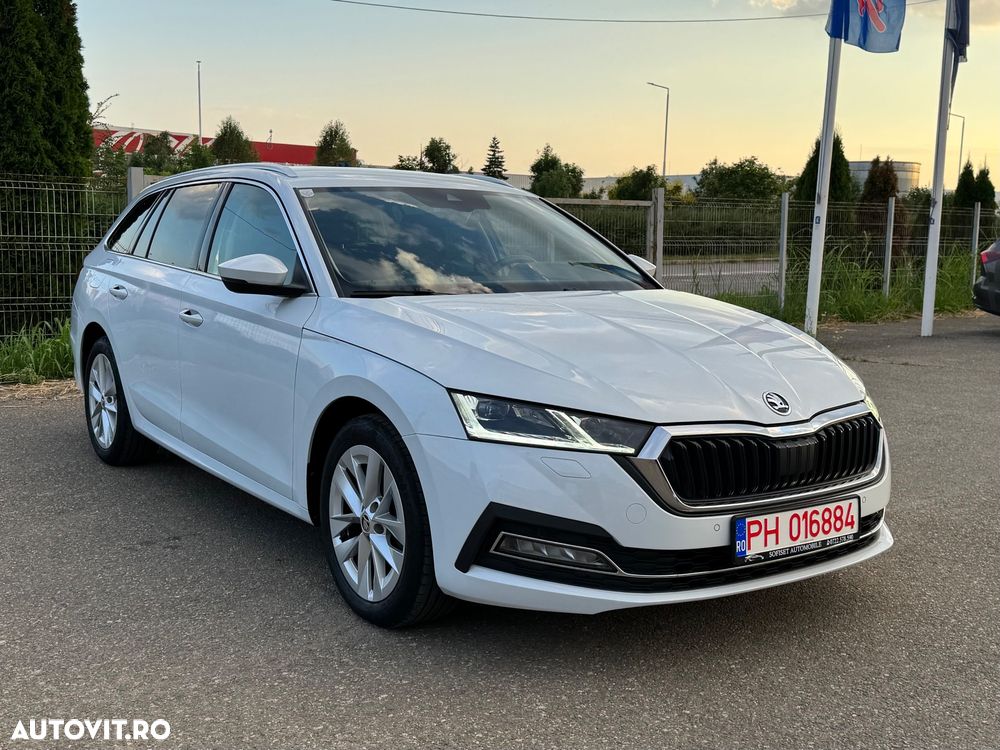 Skoda Octavia 2.0 TDI STYLE DSG - 3