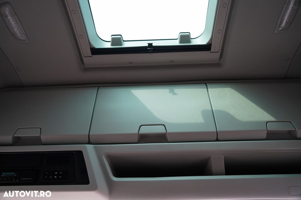 Ford F-MAX 500 / EURO 6 - 33