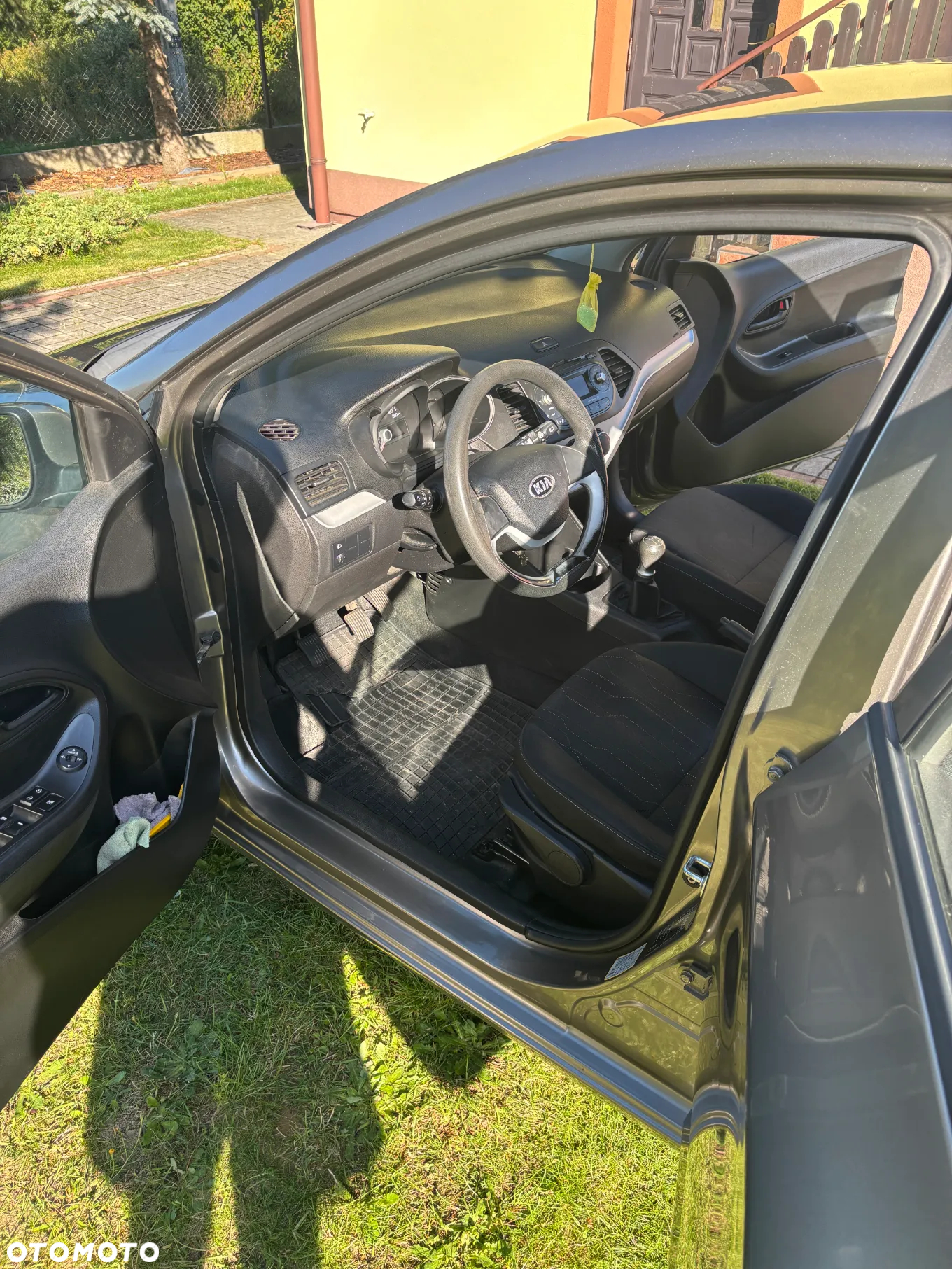 Kia Picanto 1.0 M - 13