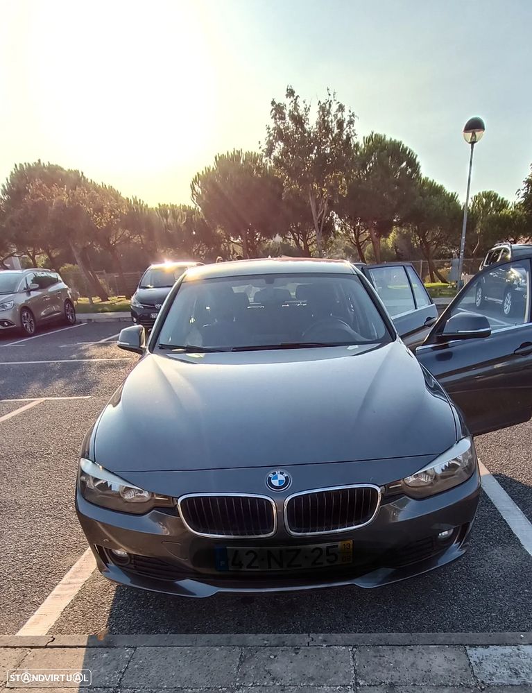 BMW 318 d Touring - 1