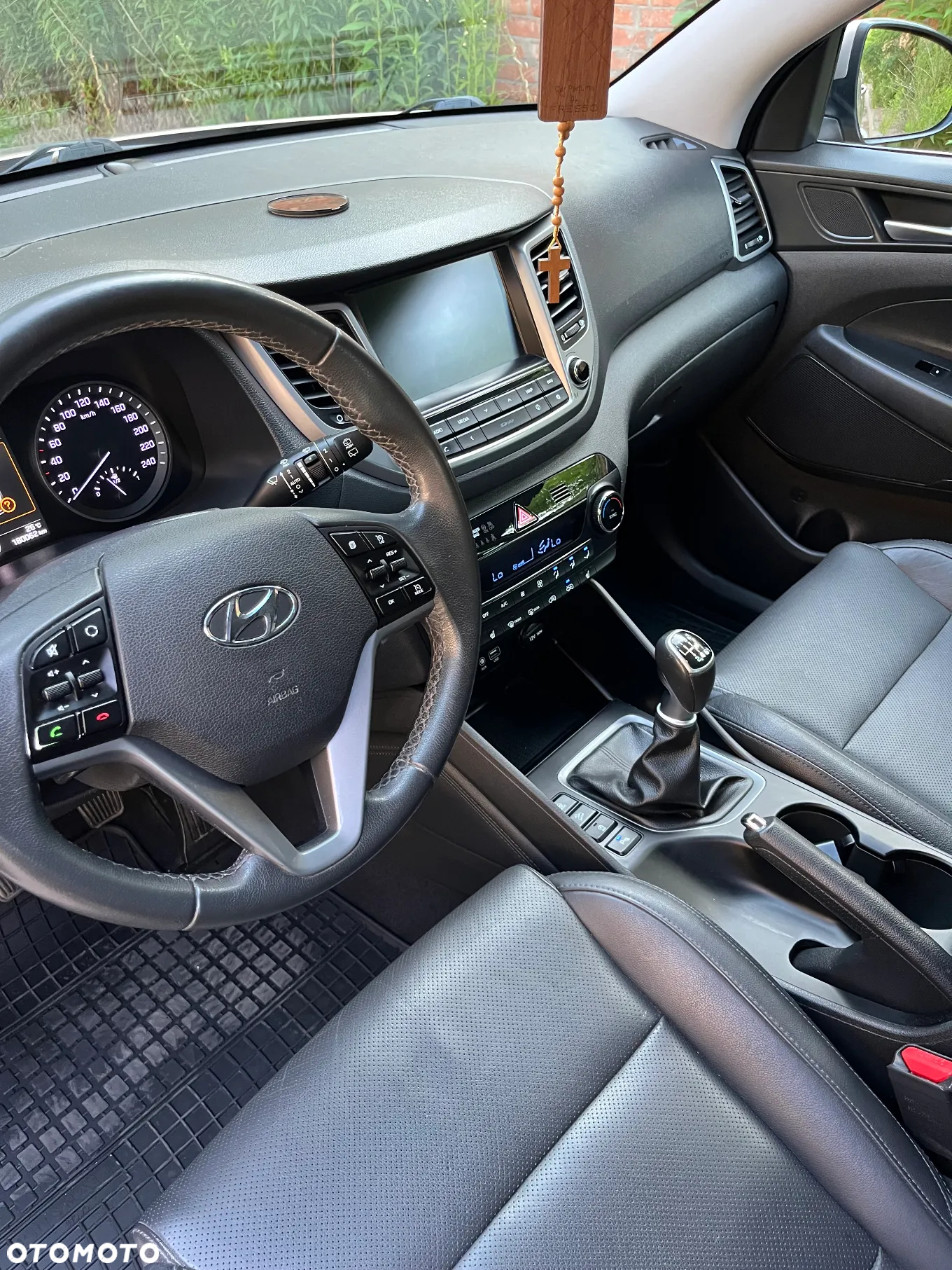 Hyundai Tucson 1.7 CRDI BlueDrive Comfort 2WD - 20