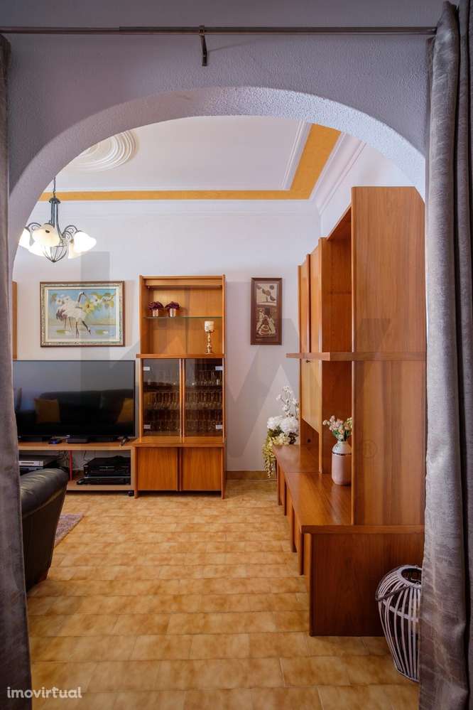 T2 + Sótão (40m2). - Grande imagem: 3/16