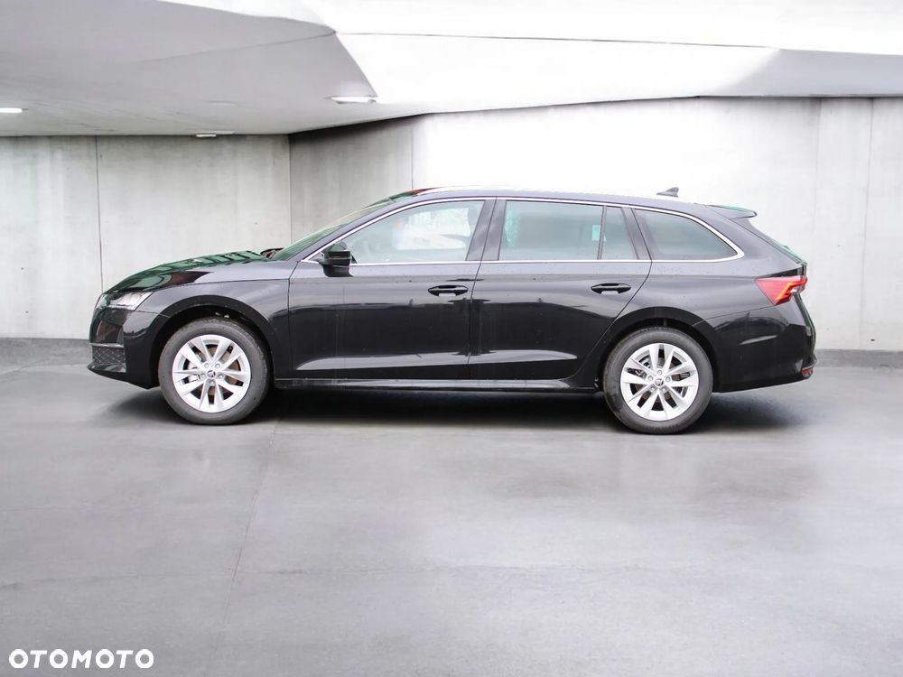 Skoda Octavia 2.0 TDI Edition 130 Selection DSG - 12