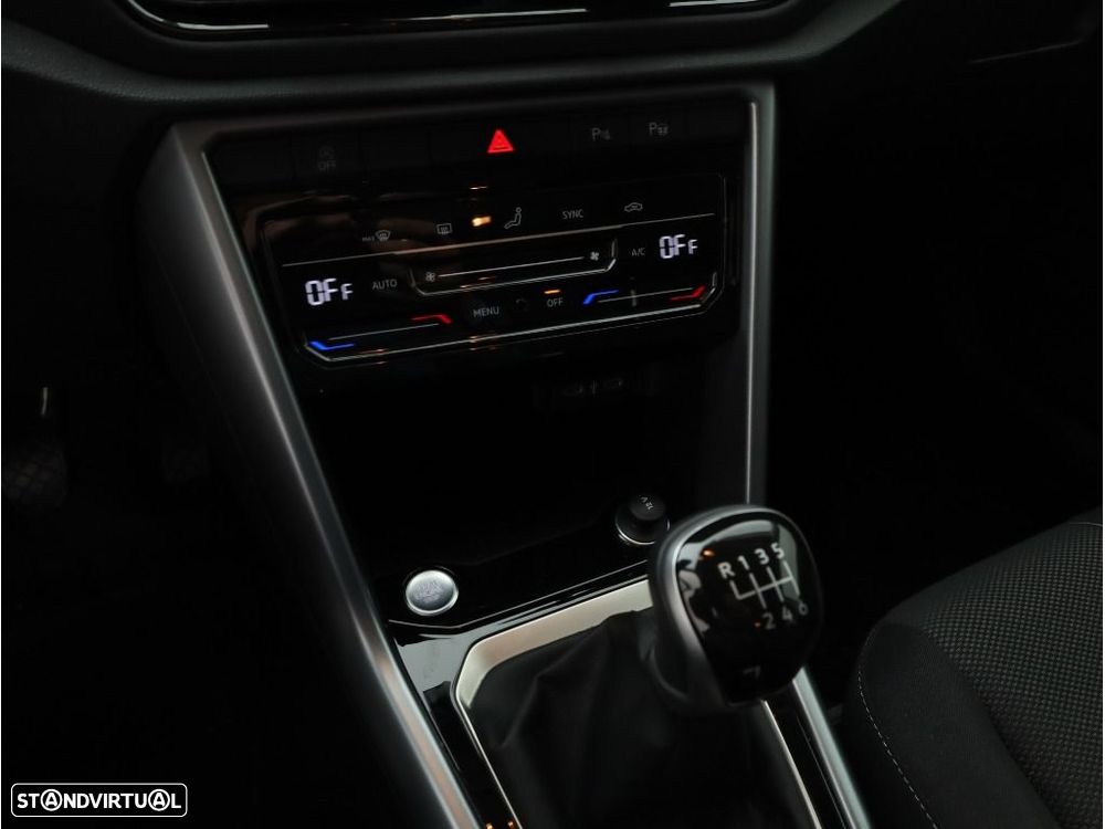 VW T-Roc 1.0 TSI Urban - 20