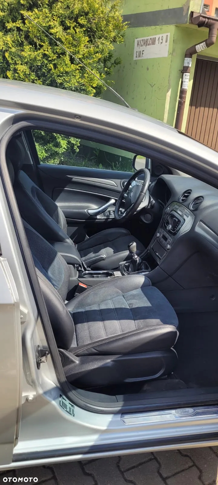 Ford Mondeo 2.0 TDCi Trend - 3