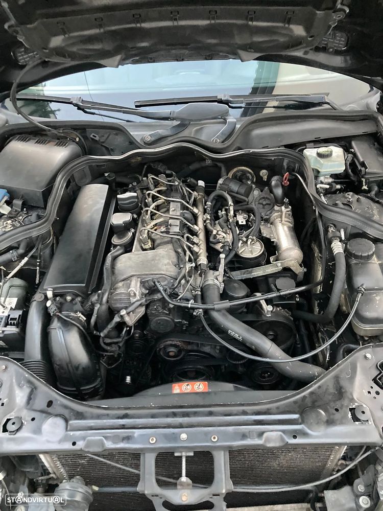 Mercedes-Benz E 220 CDi Executive II Aut. - 9
