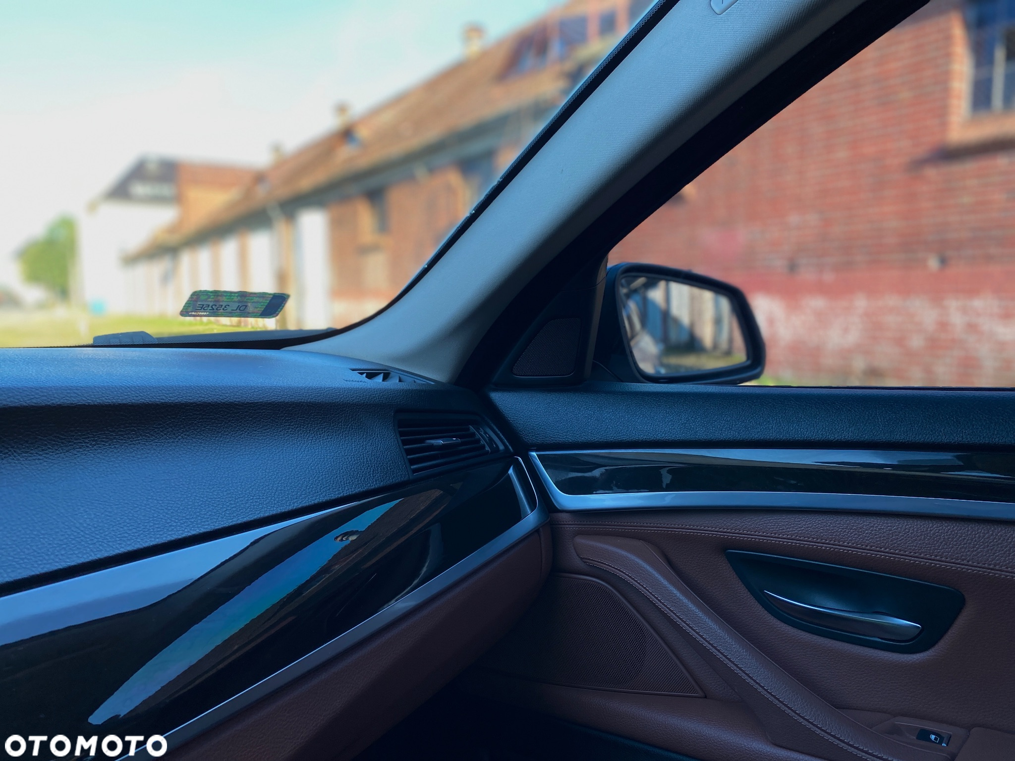 BMW Seria 5 528i xDrive - 33