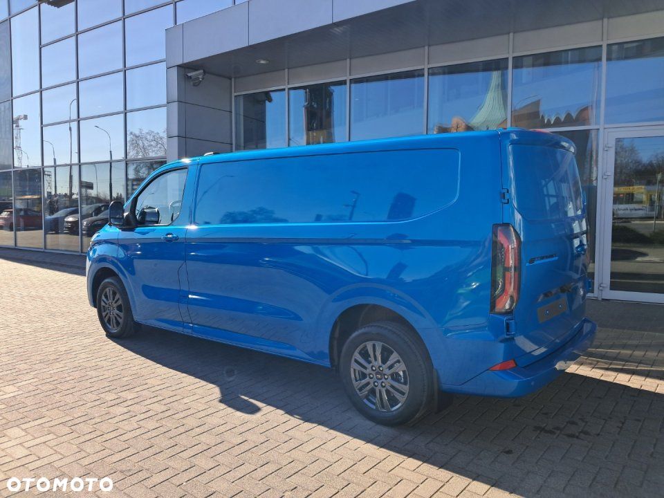 Ford Transit Custom - 4