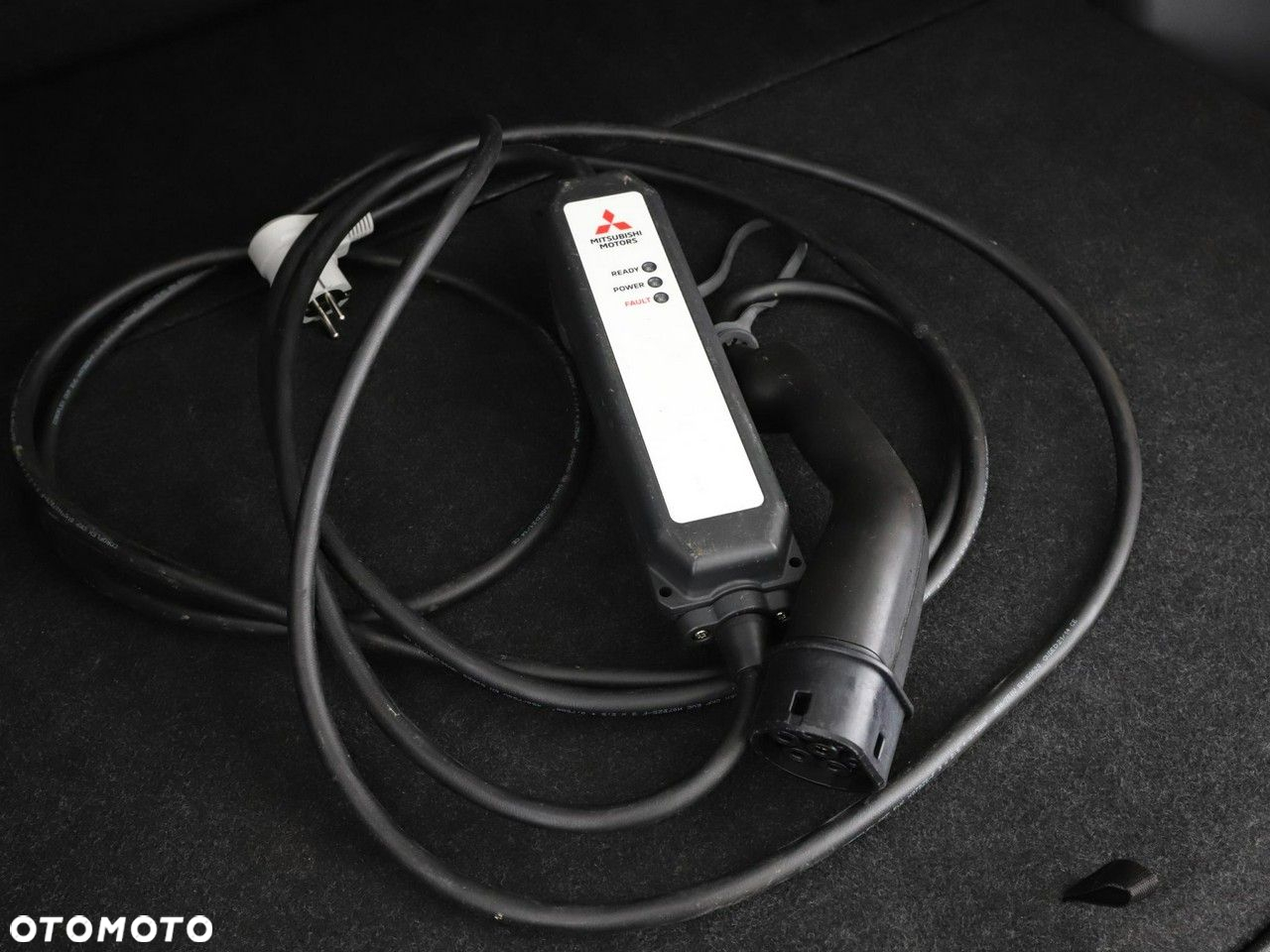 Mitsubishi Eclipse Cross Plug-In Hybrid 4WD Basis - 36