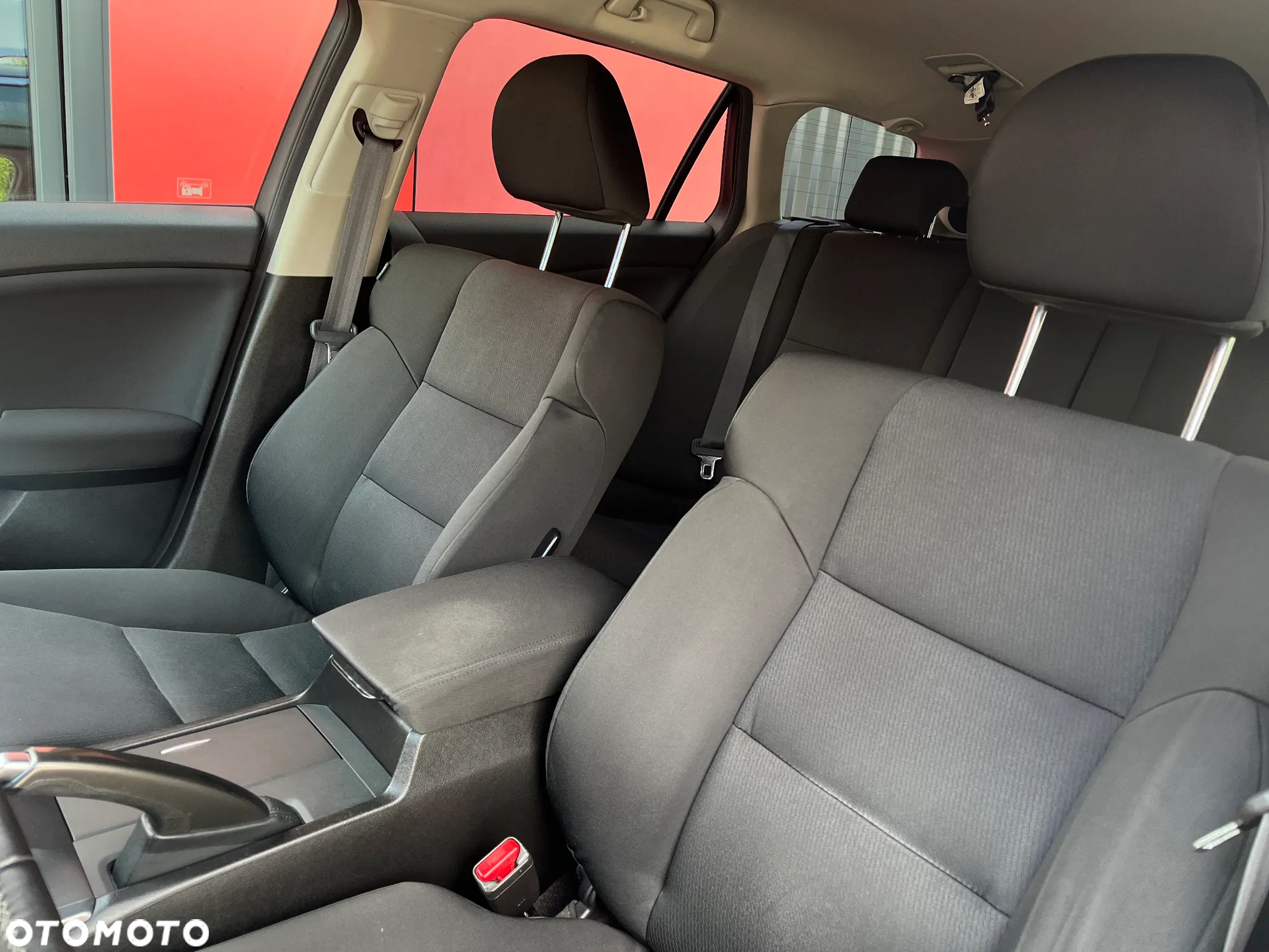 Honda Accord 2.0 Executive - 23