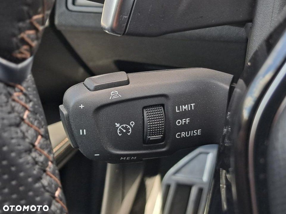Peugeot 5008 - 29
