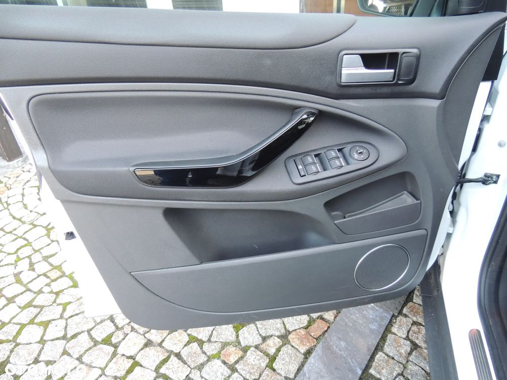 Ford Kuga 2.0 TDCi 4WD Titanium - 19