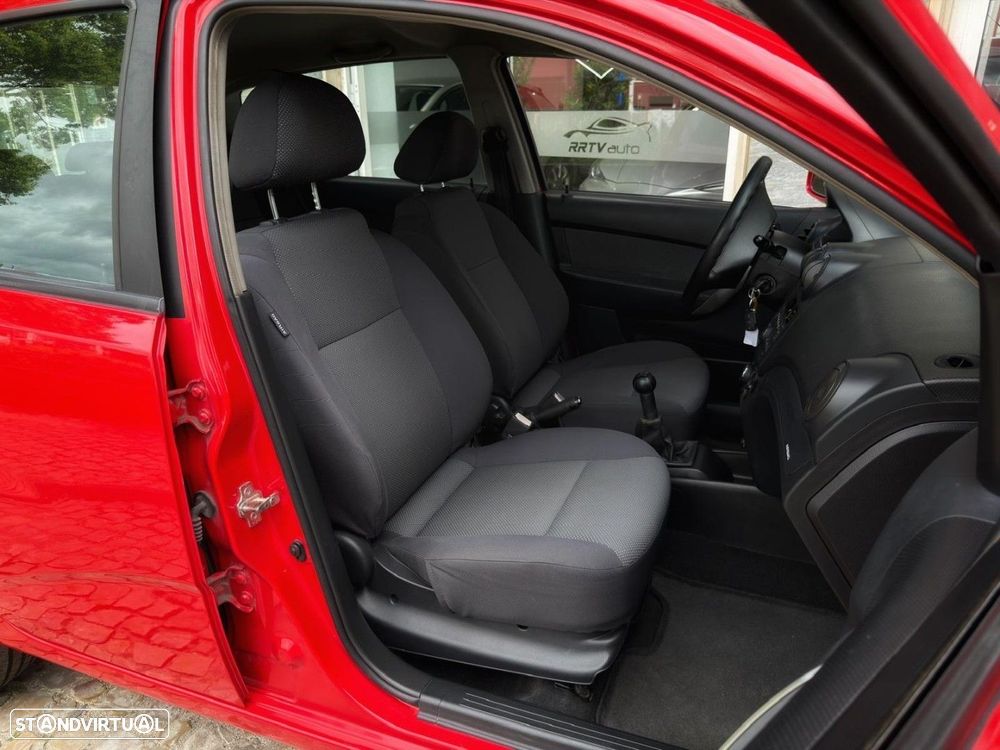 Chevrolet Aveo 1.2 L - 15