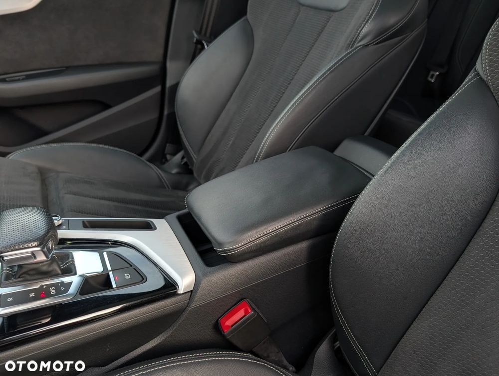 Audi A4 Avant 40 TFSI S tronic S line - 19