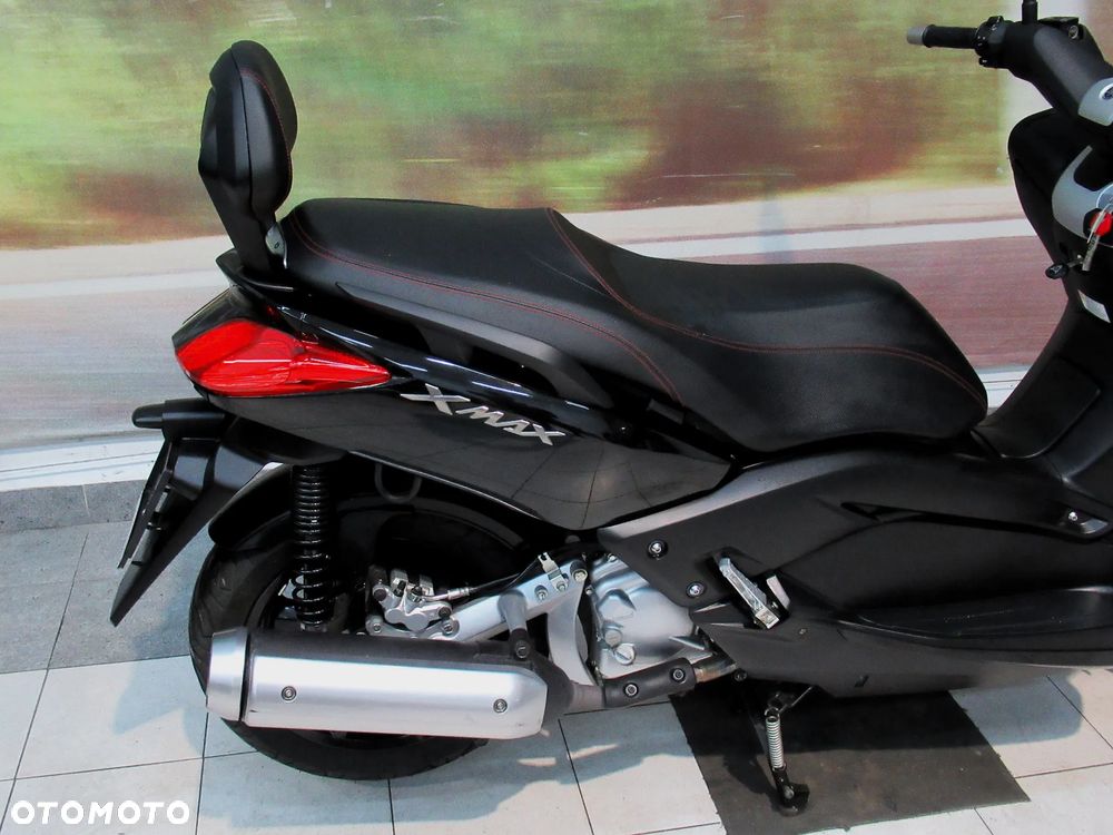 Yamaha X-max - 18