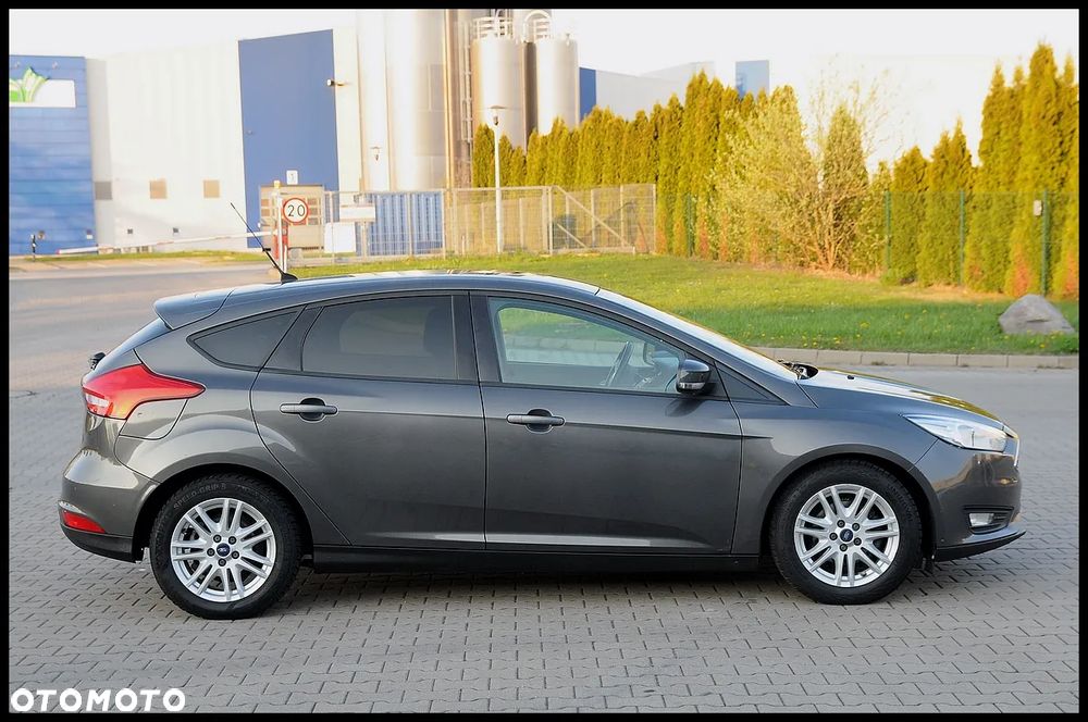 Ford Focus - 20