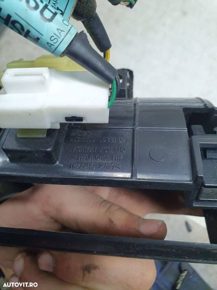 Scrumiera 96641021 Chevrolet Epica 1 [2006 - 2012] 2.0 d Z20S - 3