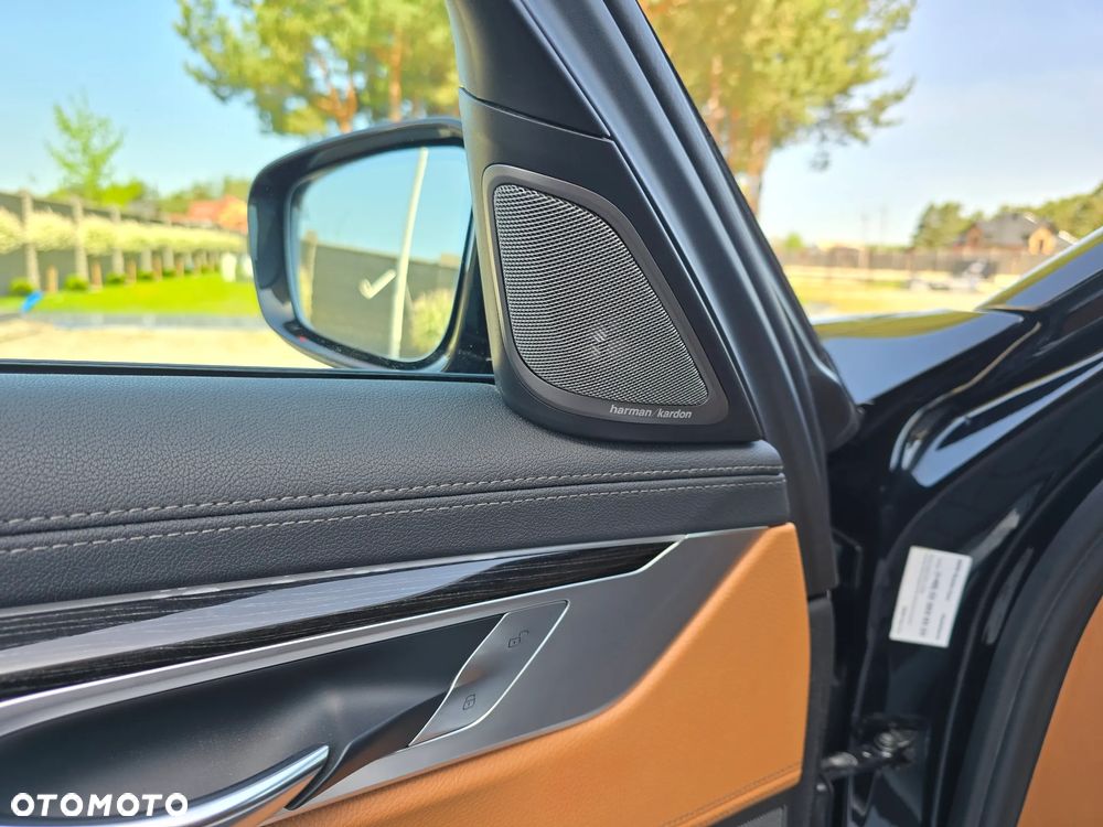 BMW Seria 7 730d xDrive - 14