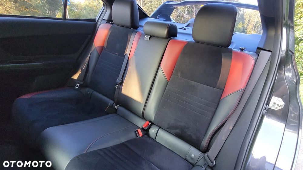 Subaru WRX STI 2.5 Sport - 20