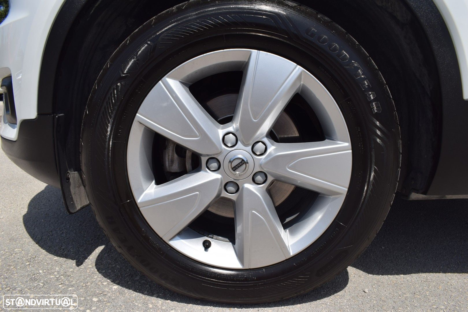 Volvo XC 40 2.0 D3 Momentum - 12