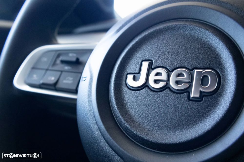 Jeep Avenger 1.2 e-Hybrid Altitude DCT - 8