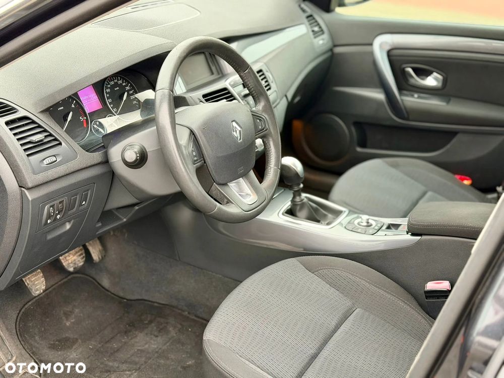 Renault Laguna 2.0 DCi Expression - 7