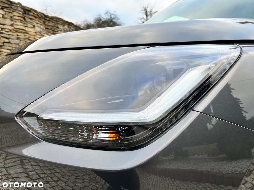 Suzuki Swift 1.2 Dualjet SHVS Elegance CVT - 21