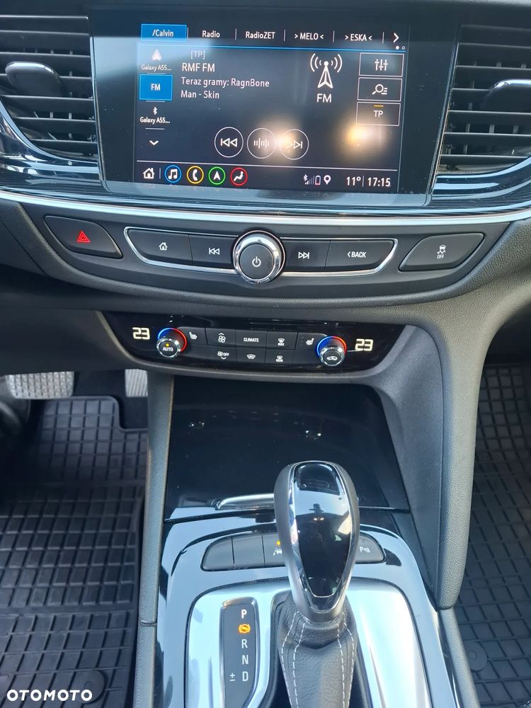 Opel Insignia CT 1.5 T Exclusive S&S - 14