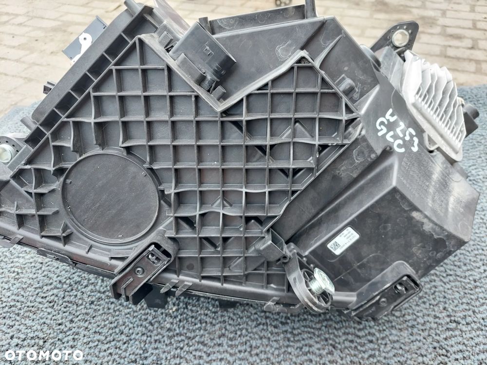 MERCEDES GLC W253 LAMPA PRZÓD PRAWA FULL LED A2539065201 - 17