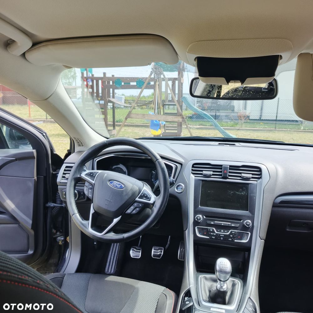 Ford Mondeo 2.0 TDCi ST-Line - 19