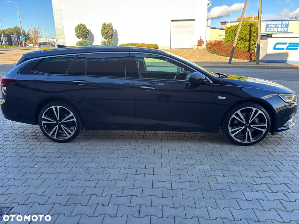 Opel Insignia Sports Tourer 2.0 Direct Inj Trb 4x4 Ultimate Exclusive - 8