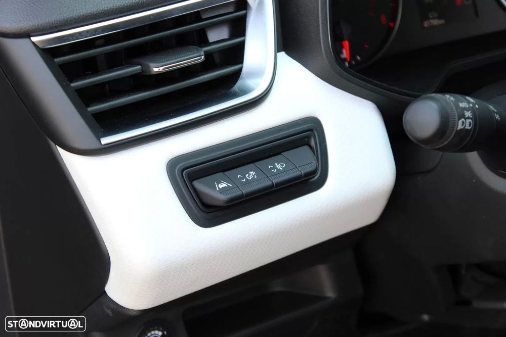 Renault Clio 1.0 TCe Evolution Bi-Fuel - 14