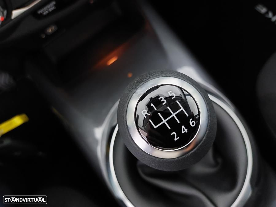 Nissan Juke 1.0 DIG-T N-Connecta - 28