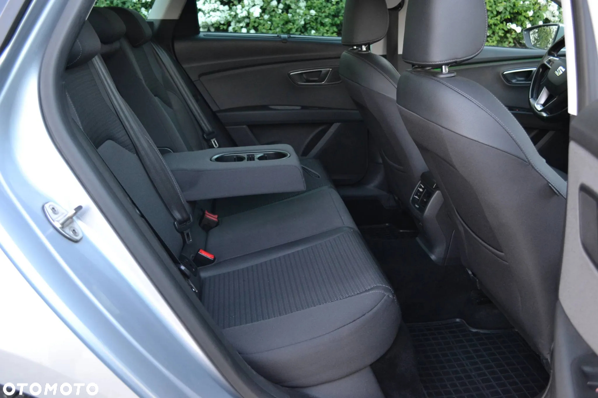 Seat Leon 2.0 TDI Xcellence S&S DSG - 8
