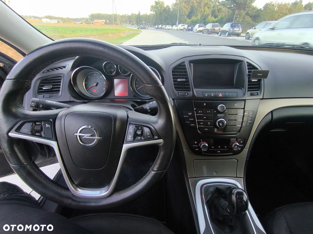Opel Insignia 2.0 CDTI Sports Tourer Edition - 16