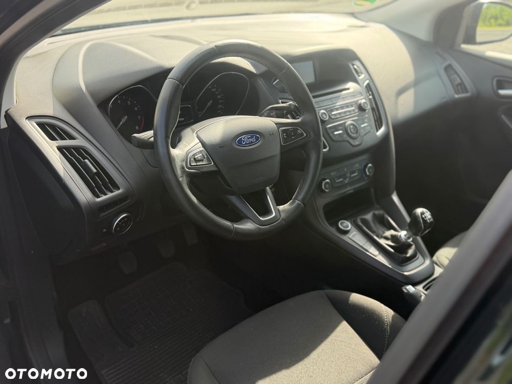 Ford Focus 1.0 EcoBoost Edition - 11