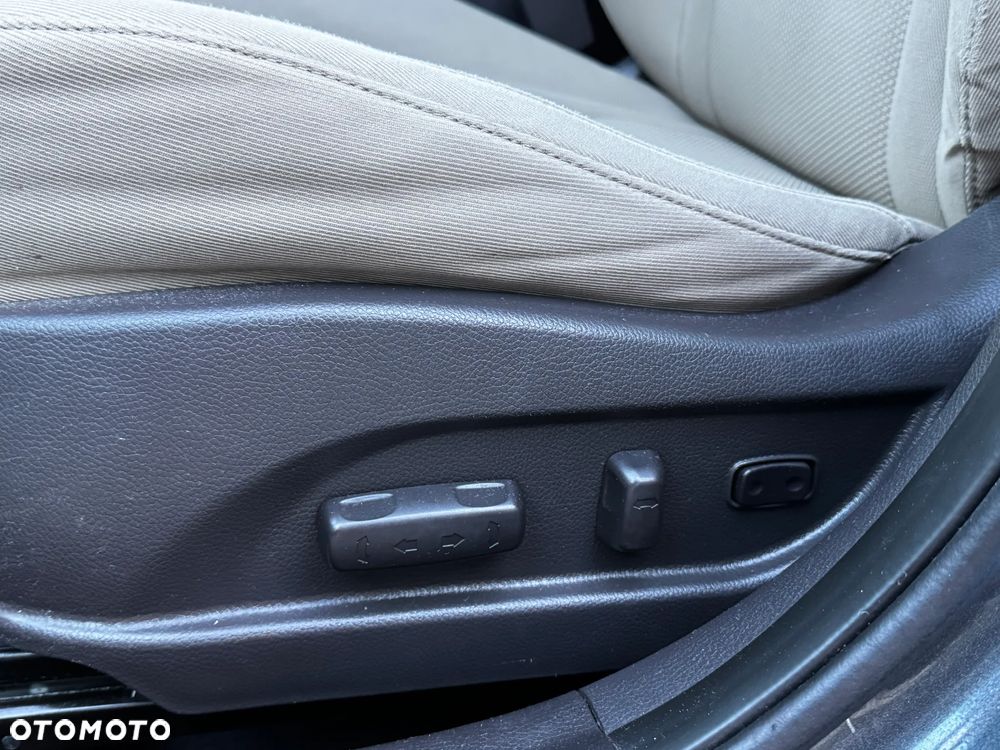 Hyundai i40 1.7 CRDi Comfort + - 17