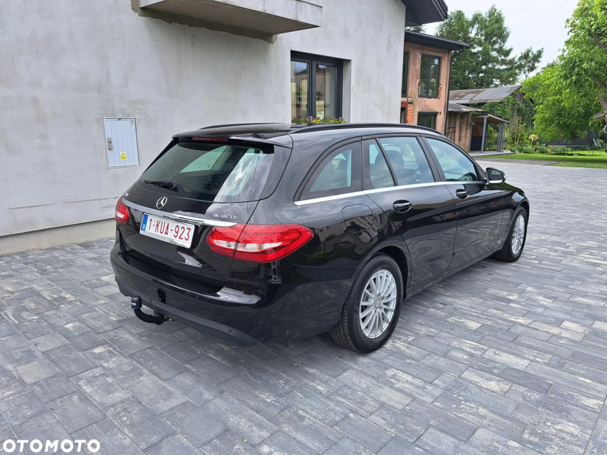Mercedes-Benz Klasa C 180 (BlueTEC) d T - 8