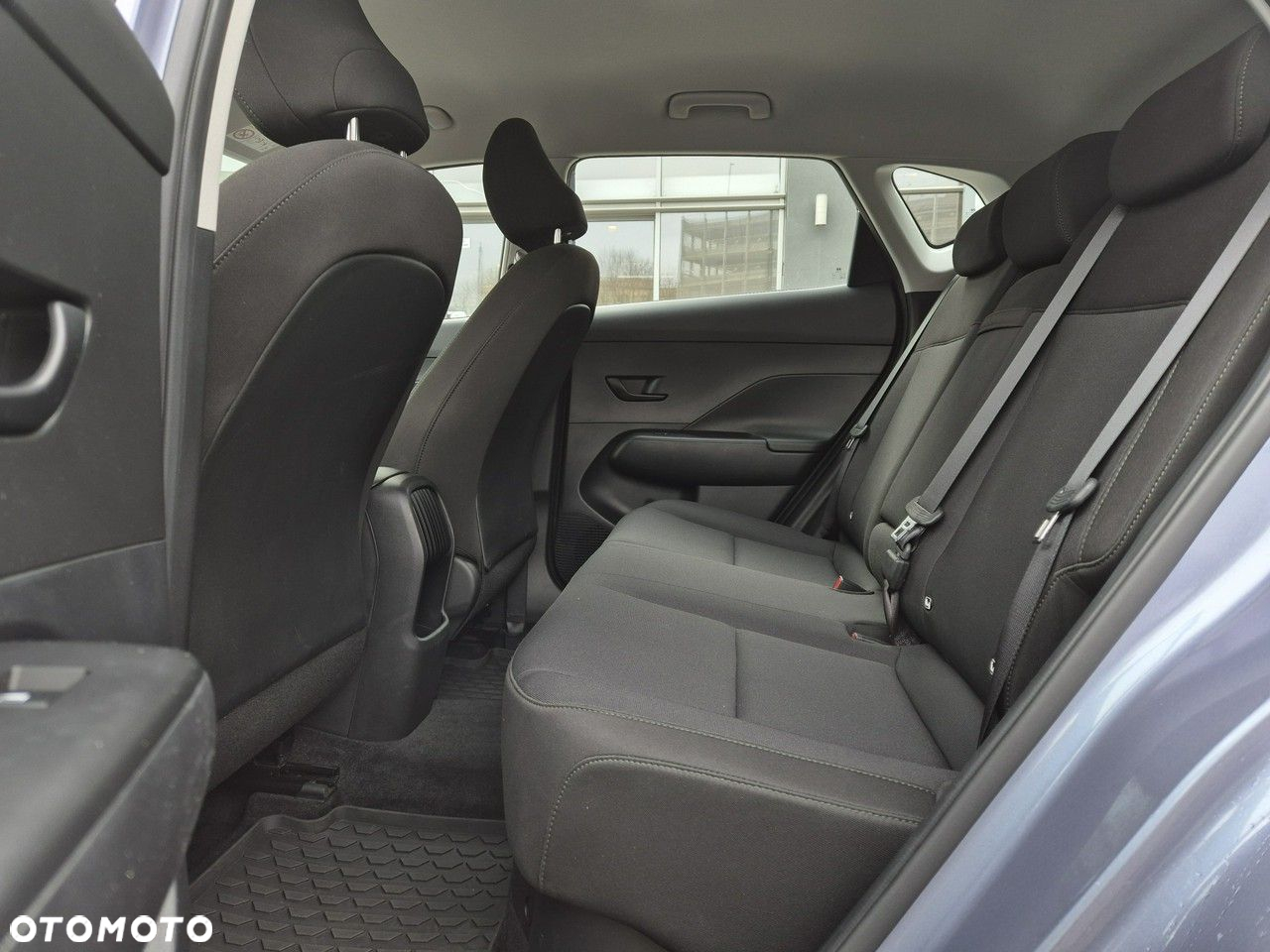 Hyundai Kona - 16