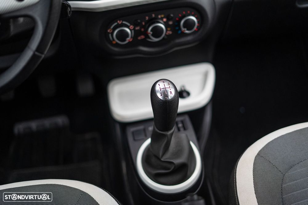 Renault Twingo 1.0 SCe Night&Day - 23