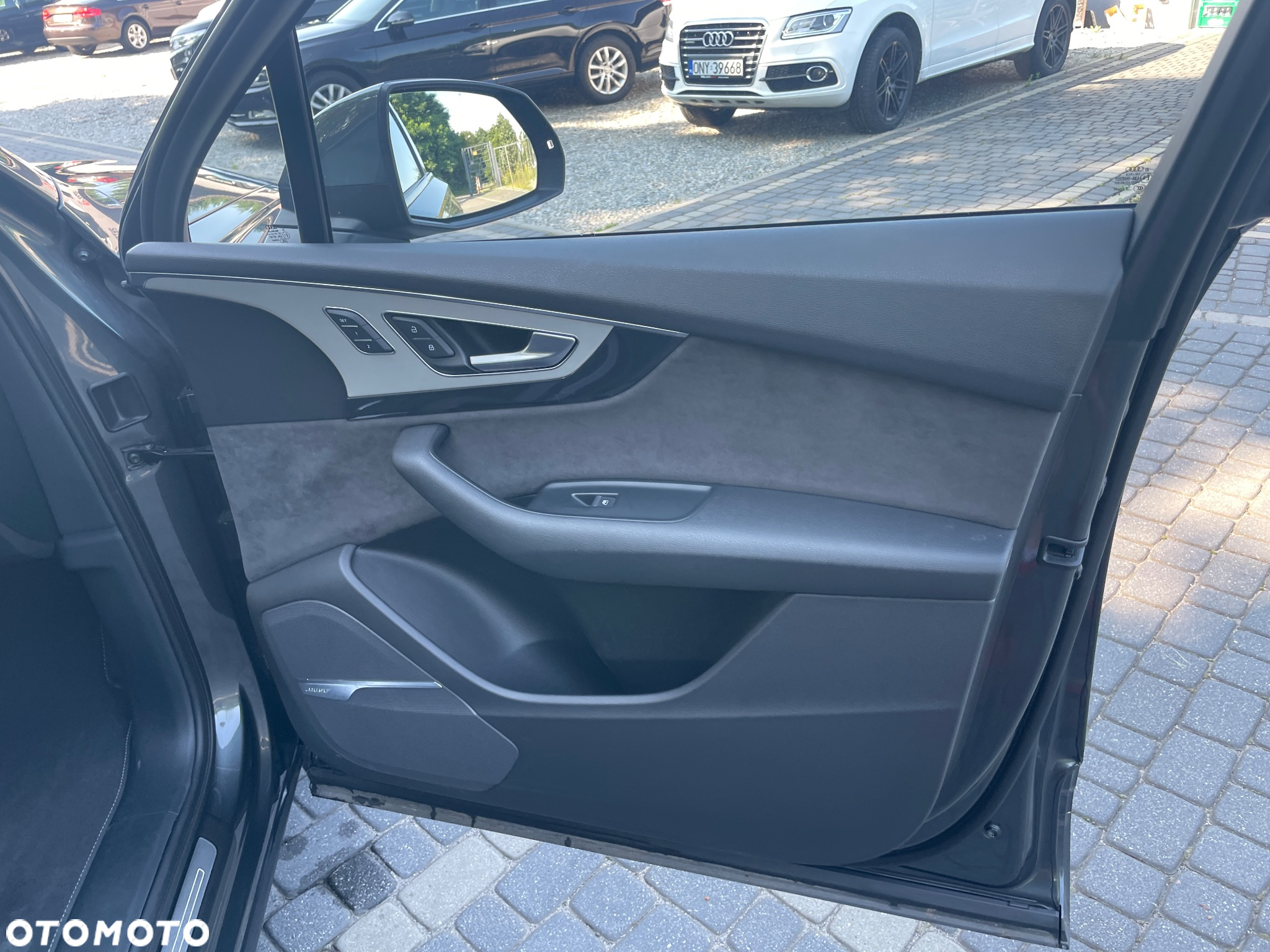 Audi SQ7 4.0 TDI Quattro Tiptronic - 29
