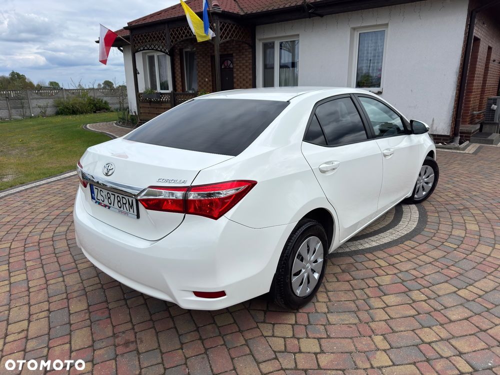 Toyota Corolla 1.4 D-4D Active EU6 - 7