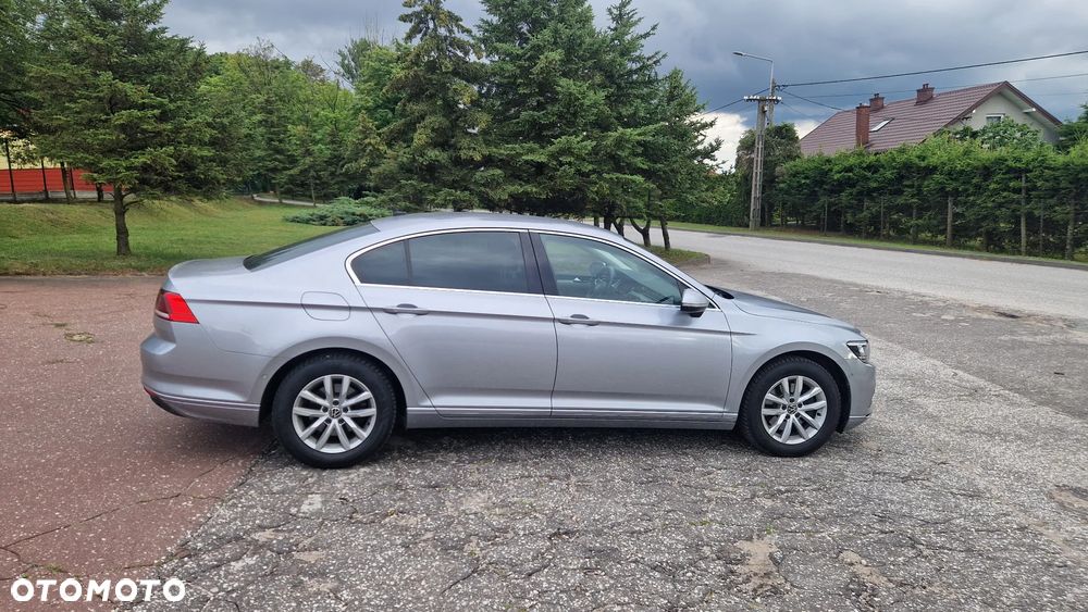 Volkswagen Passat 2.0 TDI EVO Business DSG - 6