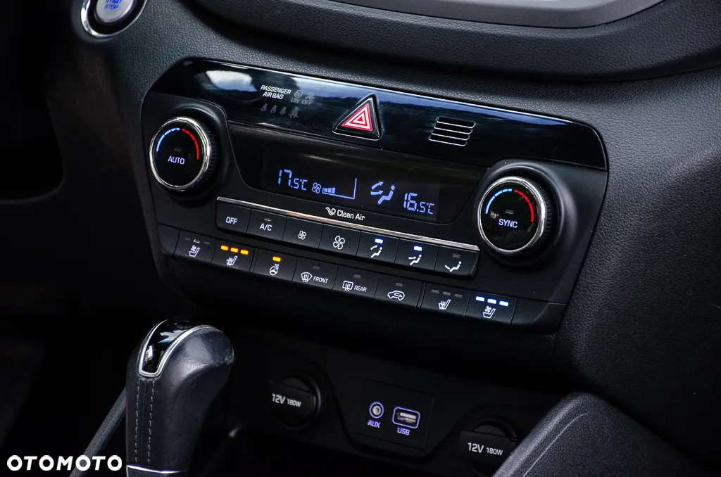Hyundai Tucson 2.0 CRDi 4WD Automatik Premium - 20