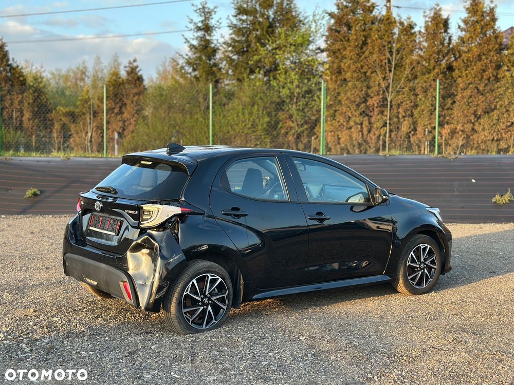Toyota Yaris - 23
