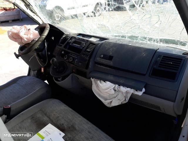 Peças Volkswagen Transporter V (7HA, 7HH, 7EA, 7EH) 2003 a 2015 - 7
