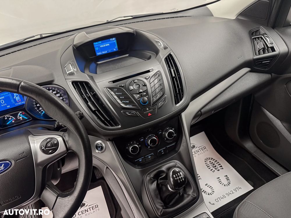 Ford Kuga 1.5 EcoBoost 2x4 Trend - 25